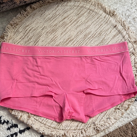 3pcs.Victoria's Secret Pink Boyshort Panties - Picture 1 of 6